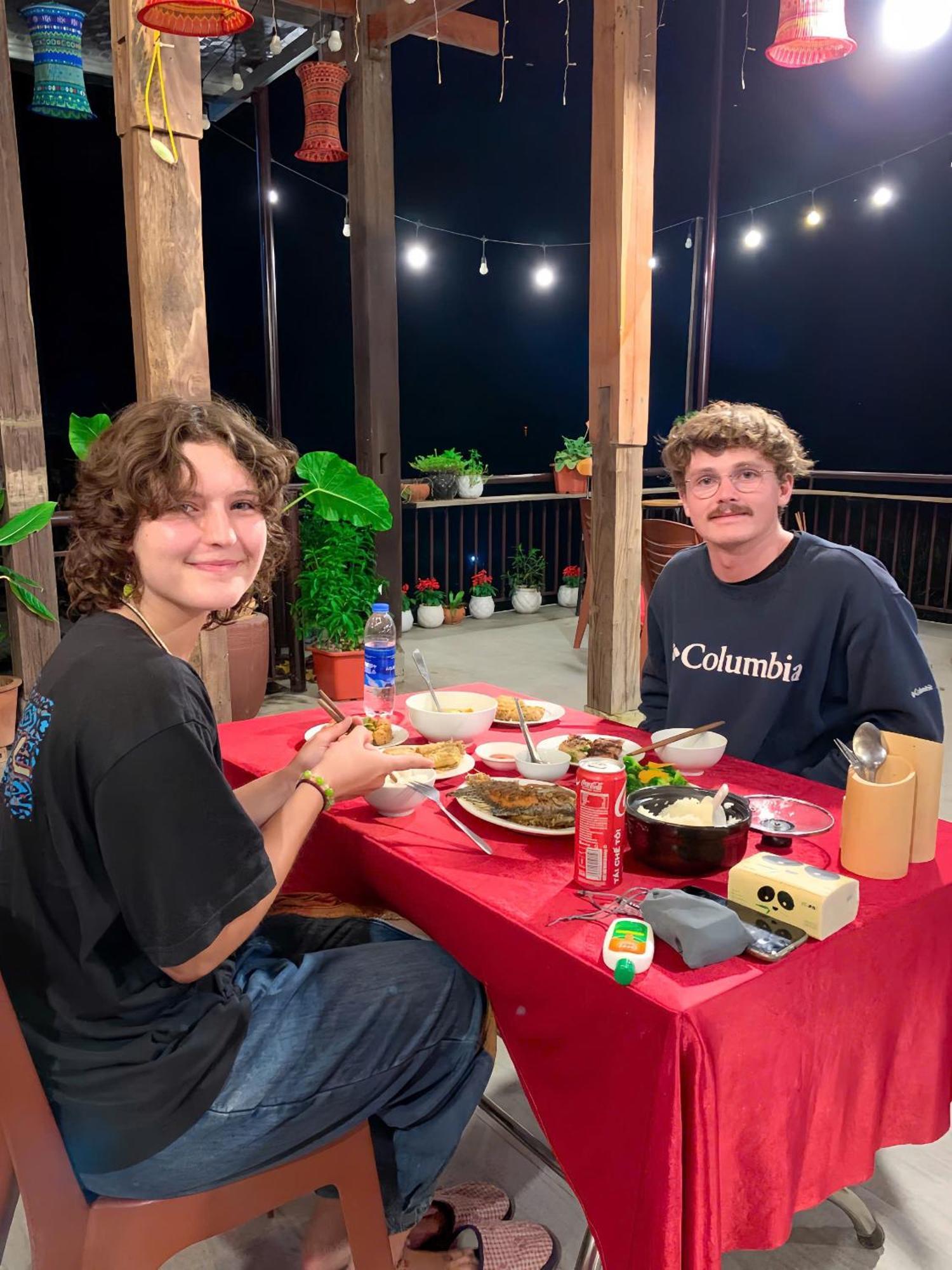 Duy Tuyen Ba Be Homestay Free Bbq Bac Kan Dış mekan fotoğraf
